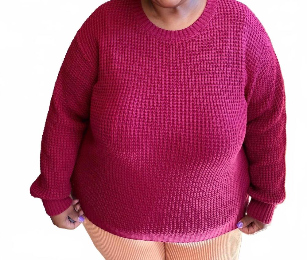 NEW ZENANA round neck waffle sweater in cabernet
